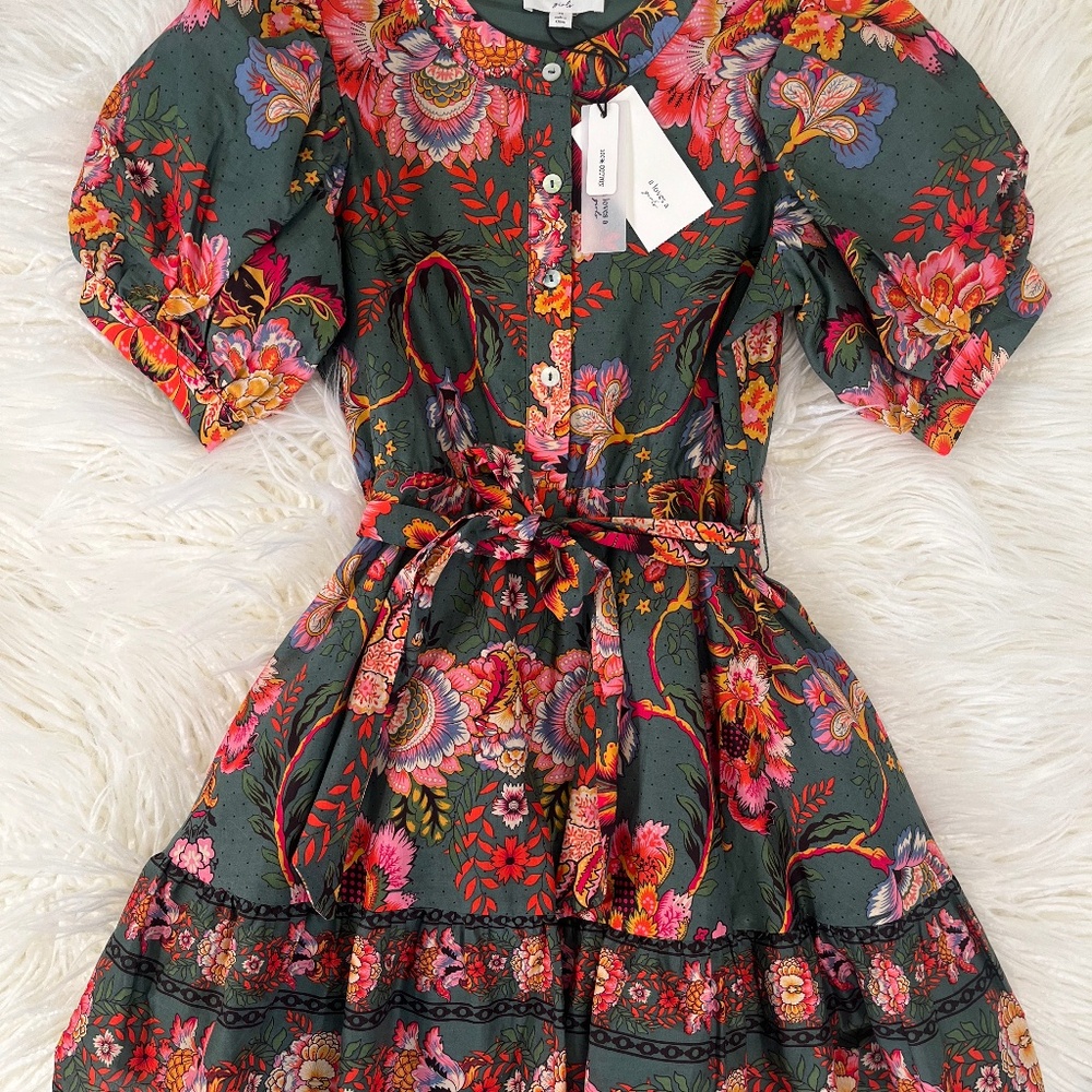 A LOVES A "Bubble Sleeve Dress in Olive” NWT - Picture 5 of 5